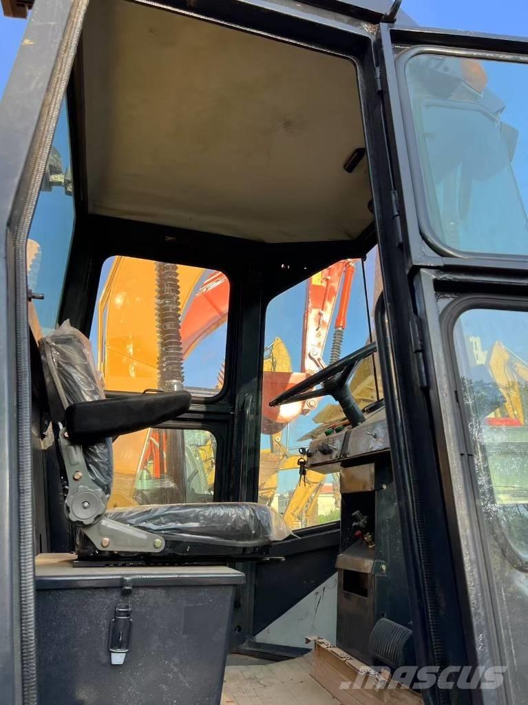 Dynapac CA 30 D 单轮压路机