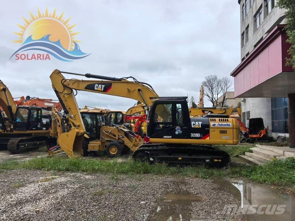 CAT 320D2L 履带挖掘机