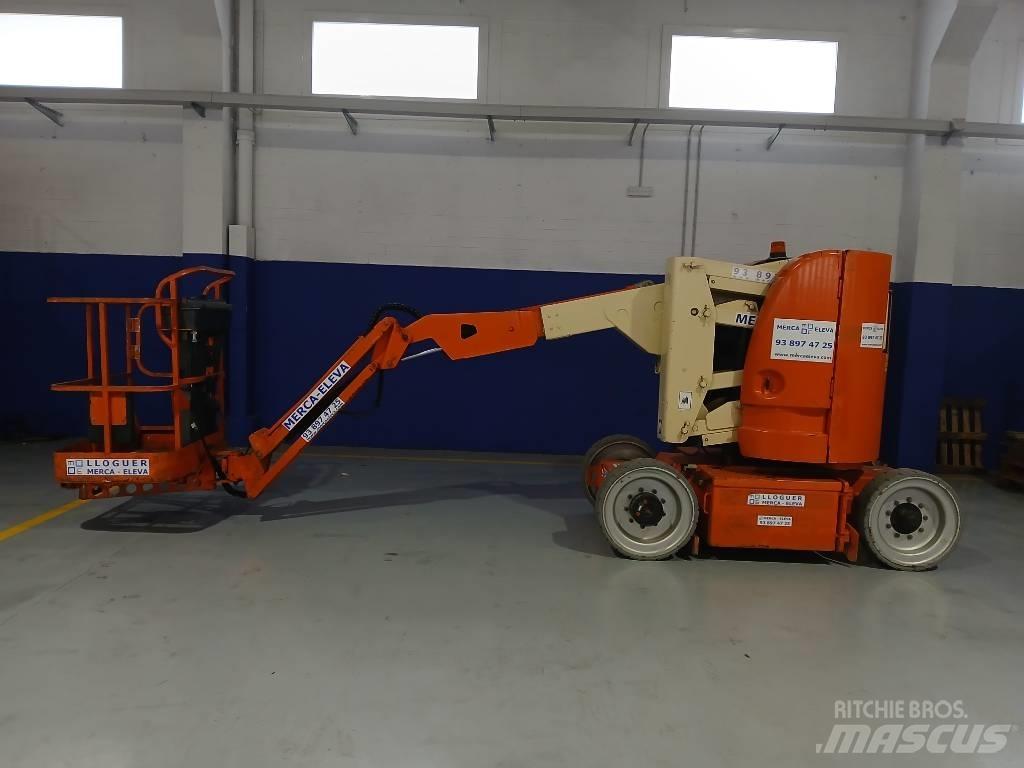 JLG E 300 AJ 曲臂高空工作平台