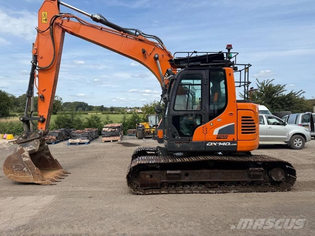 Doosan DX 140 LCR-5 履带挖掘机