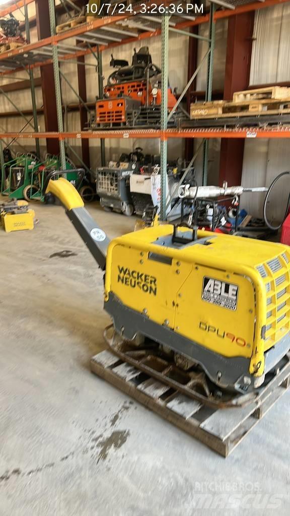 Wacker Neuson DPU 90 平板夯