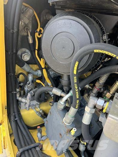 Bomag BW 161 AD-4 双轮压路机