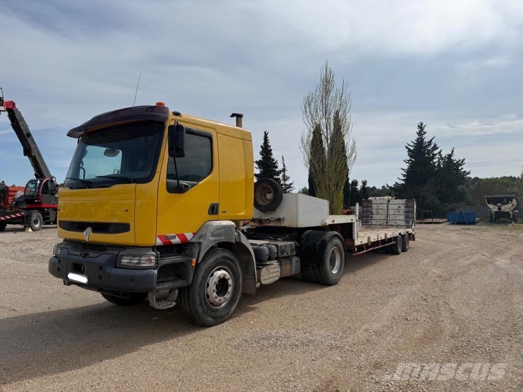 Renault Kerax 车辆运输半挂车