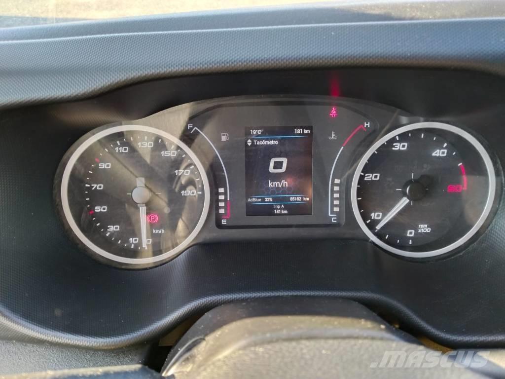 Iveco DAILY 35S16 大型面包车
