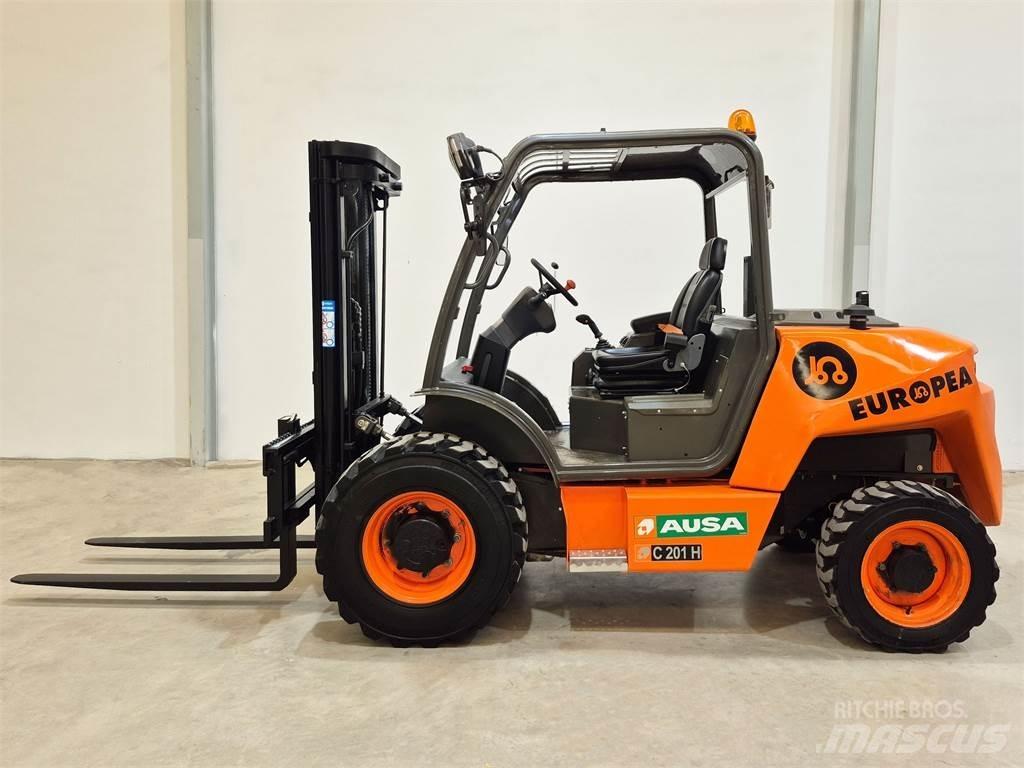 Ausa C201 Hx4 越野叉车|叉装车