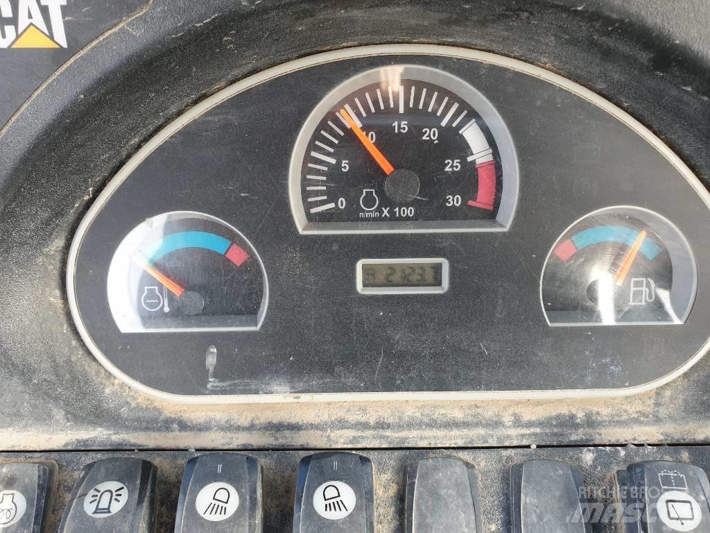 CAT 430E IT 反铲装载机