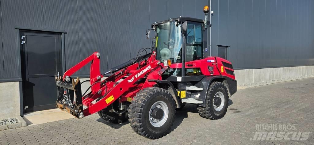 Yanmar V 80 轮式装载机