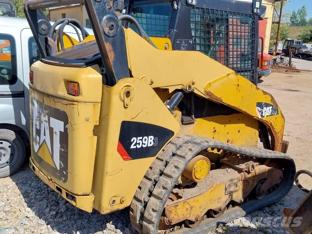 CAT 259 B 3 滑移装载机