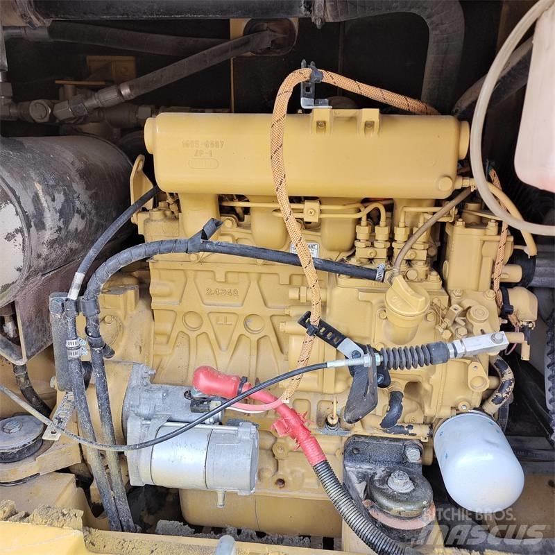 CAT 306 E 小型挖掘机