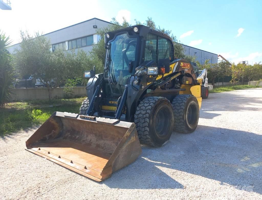 New Holland L320 滑移装载机