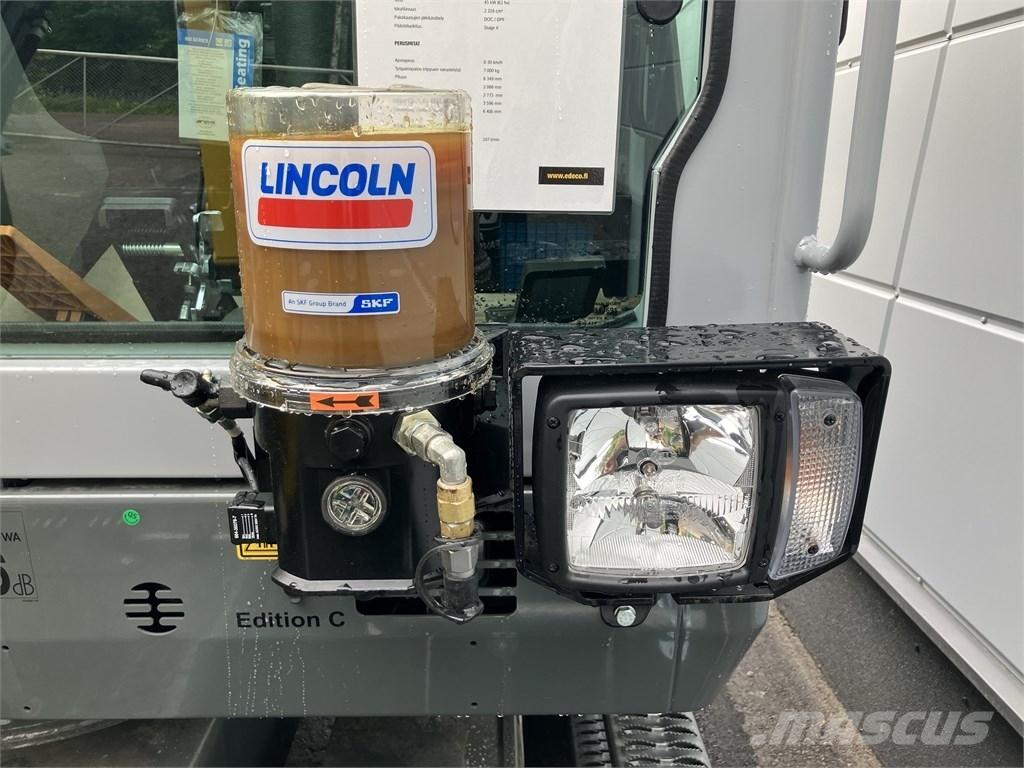 Wacker Neuson EW 65 轮式挖掘机