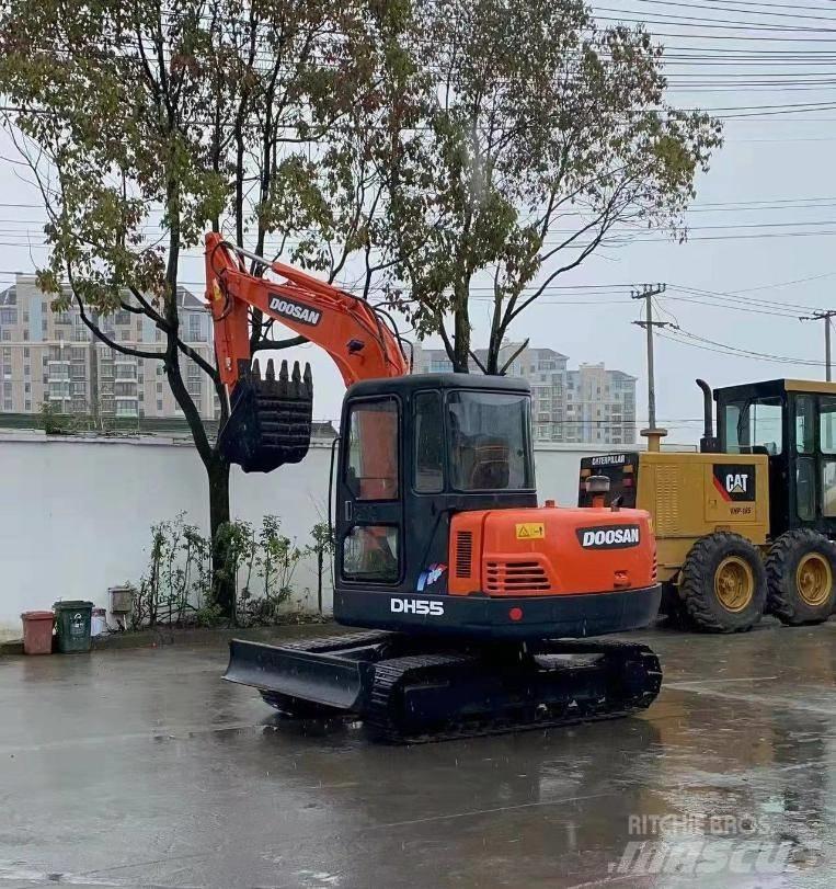 Doosan DH 55 小型挖掘机