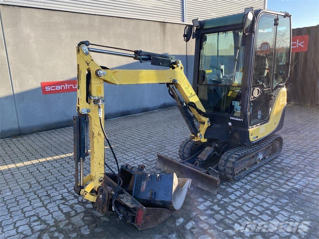 Yanmar SV18 轮式挖掘机
