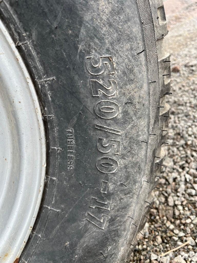 Palmse Trailer D1300 自卸拖车