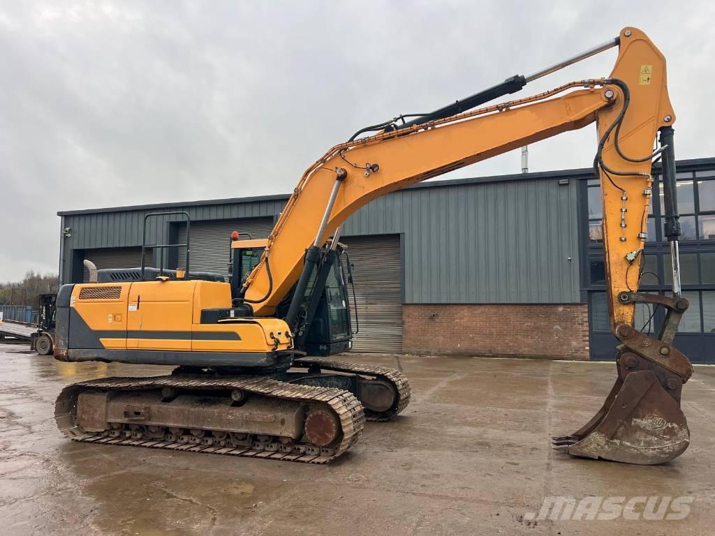 Hyundai HX 220 L 履带挖掘机