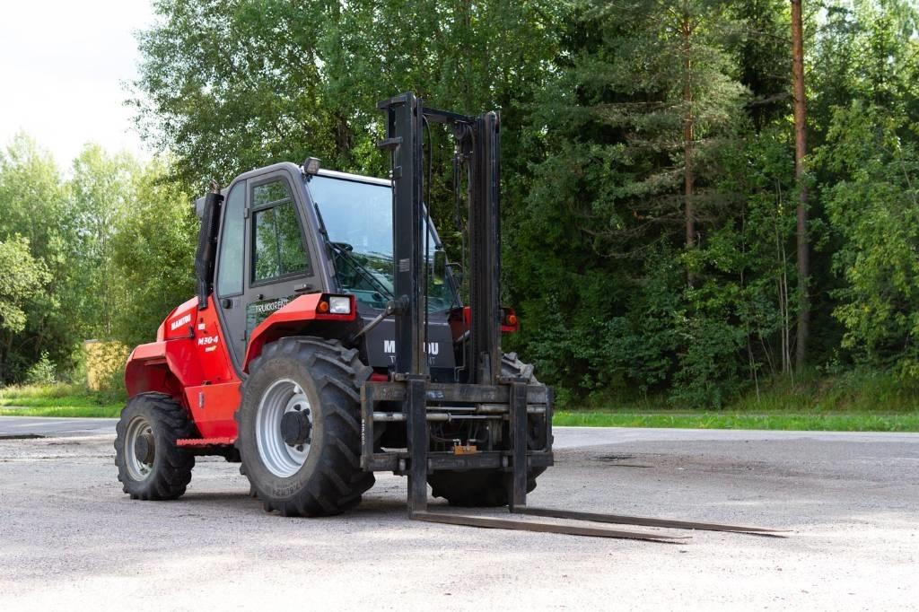 Manitou M 30.4 越野叉车|叉装车