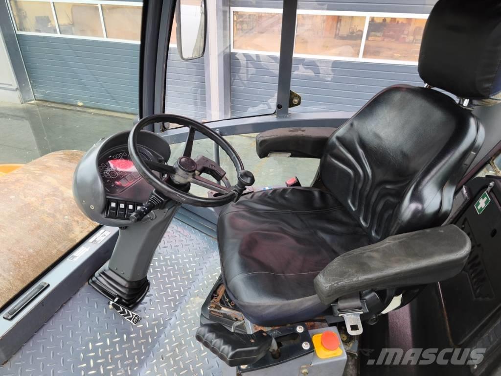 Hamm 3412 HT Vio 单轮压路机