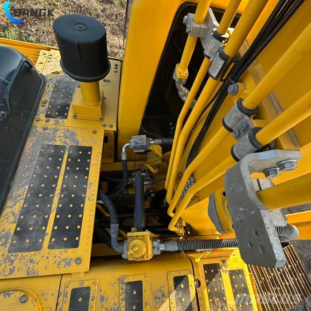 Komatsu PC 210 LC-8 履带挖掘机