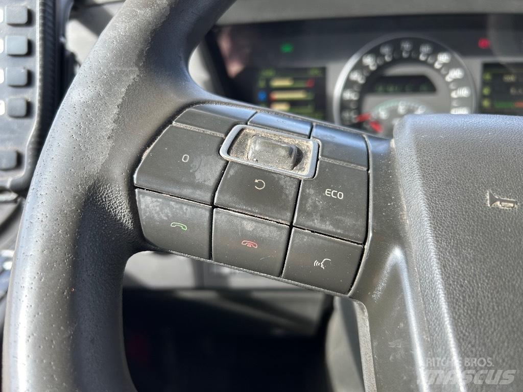 Volvo FMX 460 工程吊钩车