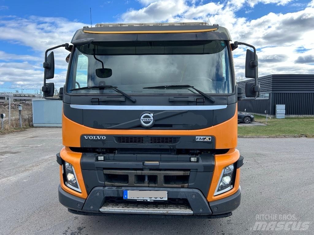 Volvo FMX 460 工程吊钩车