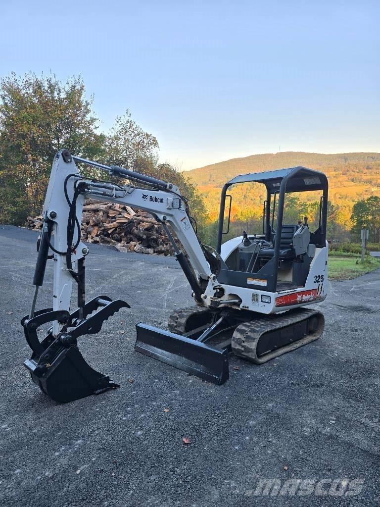Bobcat 325 G 小型挖掘机