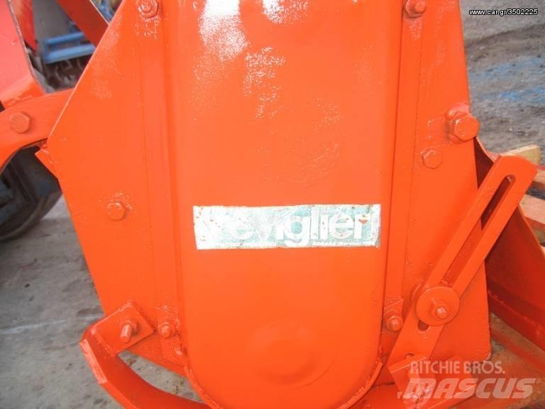  Agrofiera 120 手扶中耕机