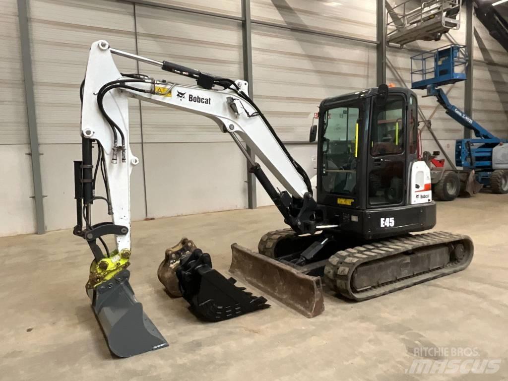 Bobcat E 45 小型挖掘机