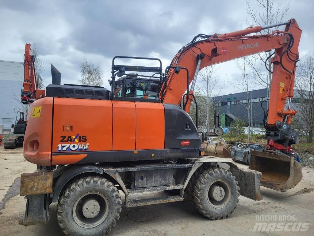 Hitachi ZX170W-6 轮式挖掘机