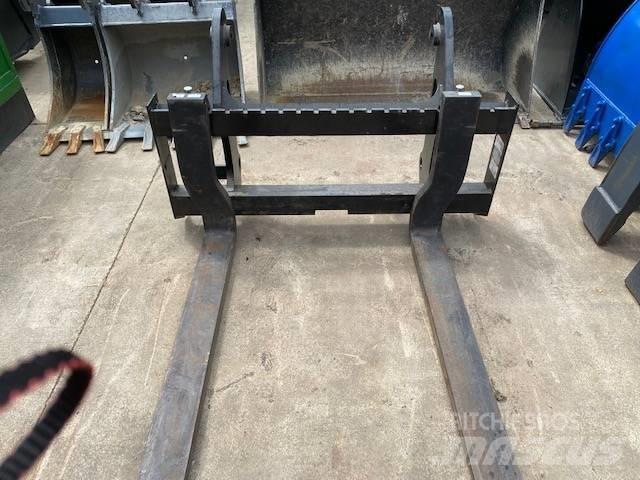 CAT 926-930-938 叉子