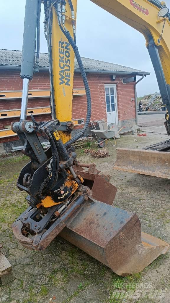 Wacker Neuson 6003 小型挖掘机