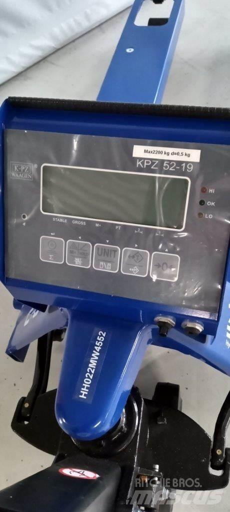  71-9 手动码垛机