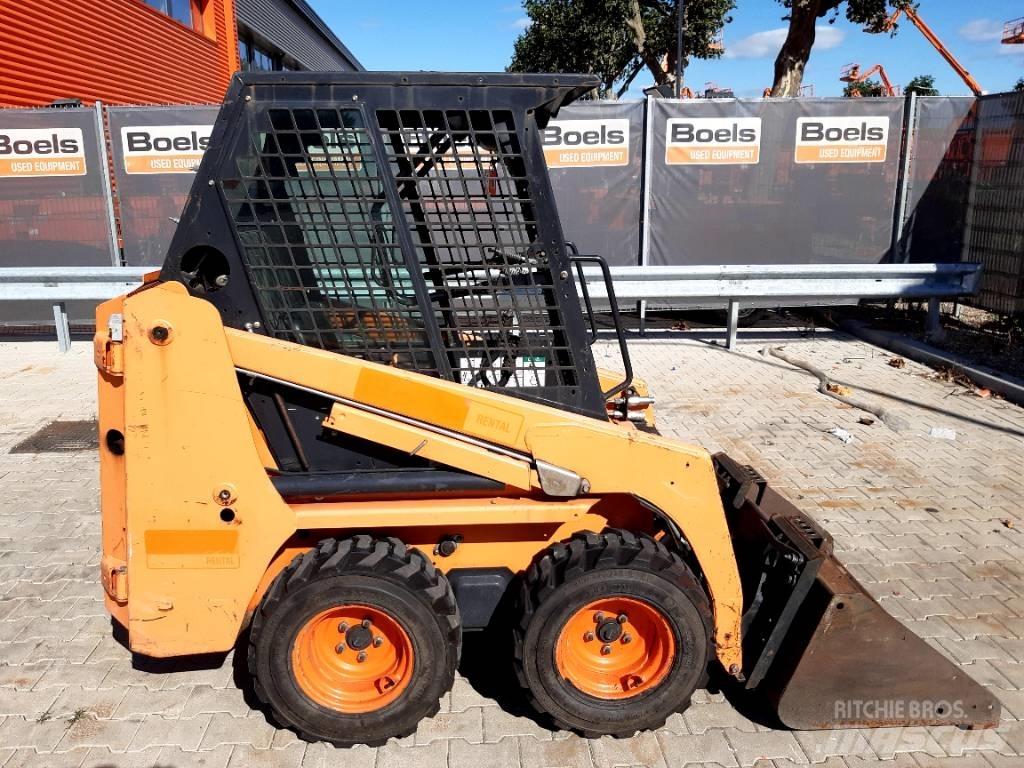 Bobcat S 70 滑移装载机