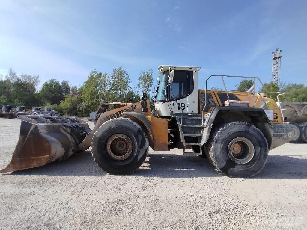 Liebherr L 576 轮式装载机