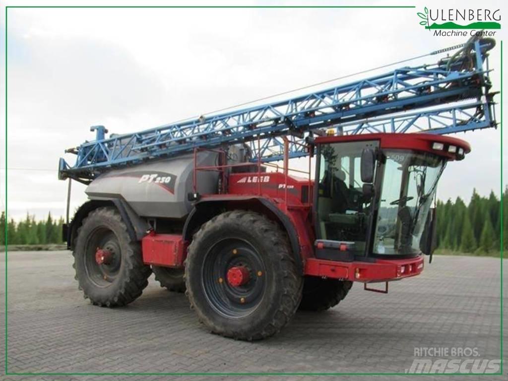 Horsch Leeb PT 230 自走式喷雾机