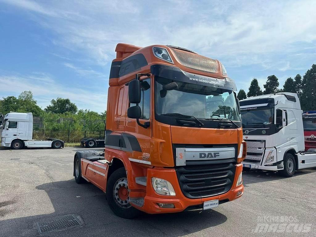 DAF CF 85.440 牵引车