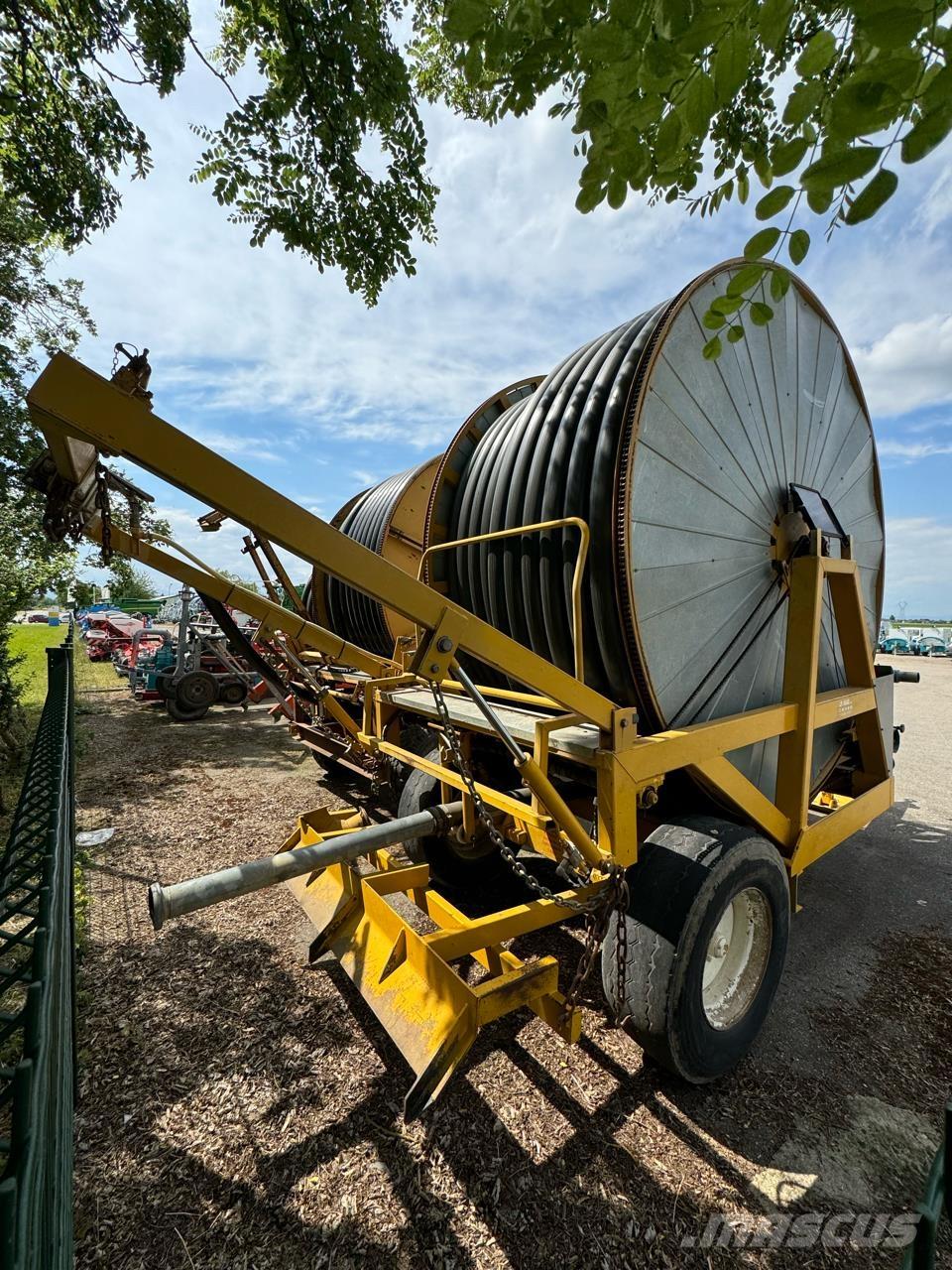  OASI Titan 灌溉系统