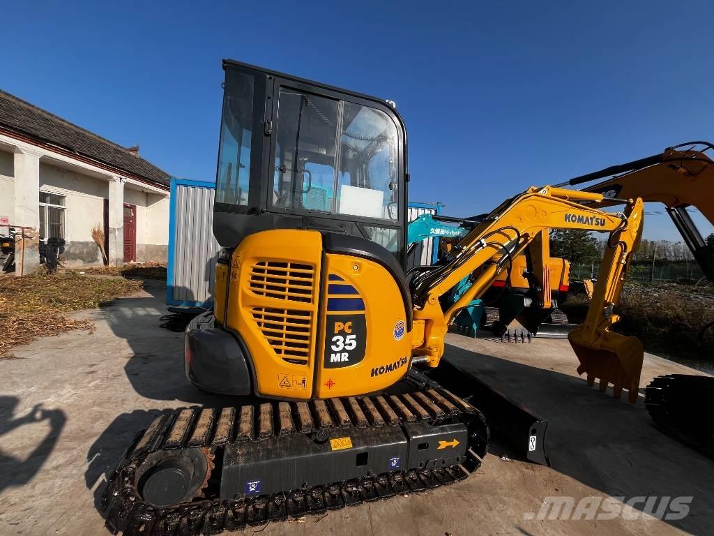 Komatsu PC 35 MR 小型挖掘机