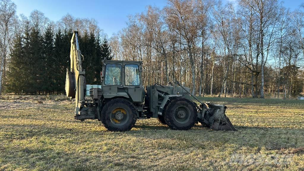 Hydrema 806 反铲装载机