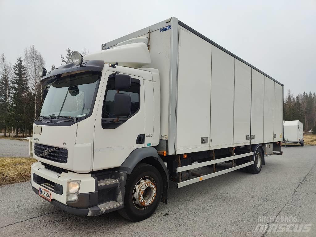 Volvo FL 260 厢式货车
