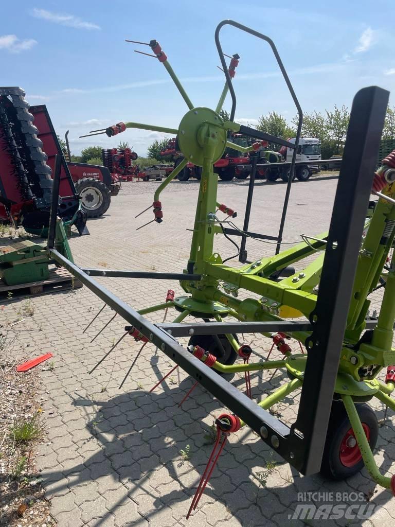 CLAAS Volto 55 犁耙和摊草机