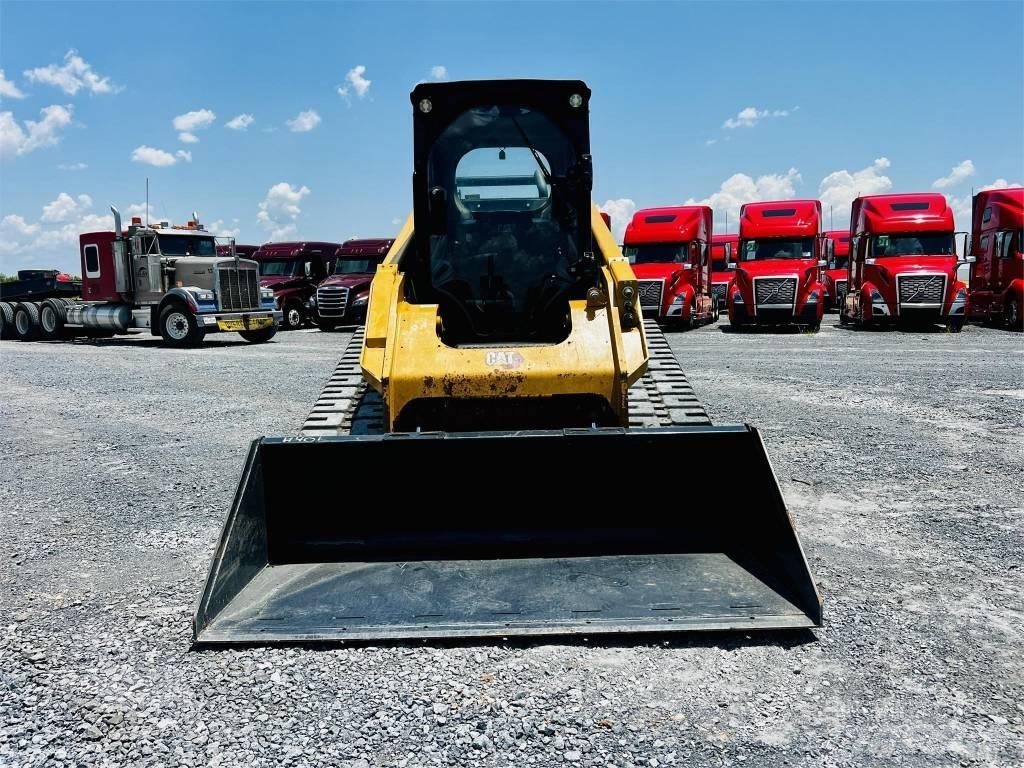 CAT 299 D3 滑移装载机