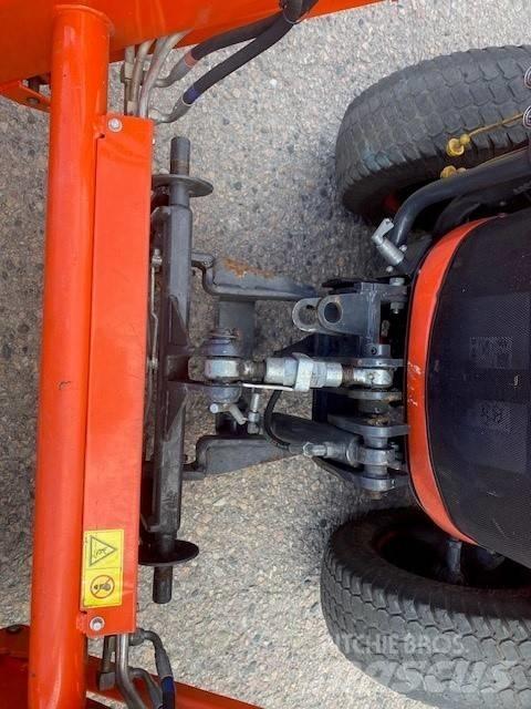 Kubota SWT37 小型拖拉机