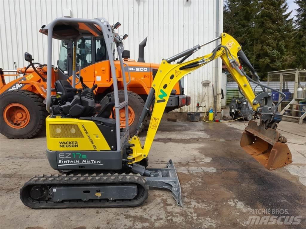 Neuson EZ17E 小型挖掘机