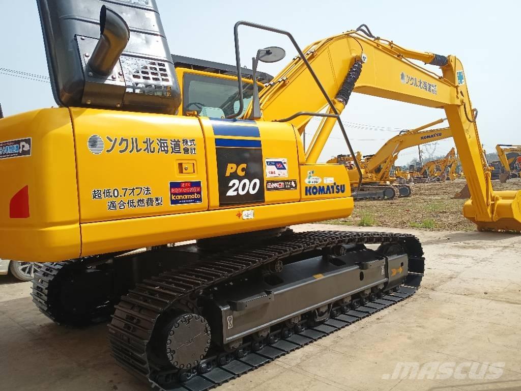 Komatsu PC 200-8 履带挖掘机