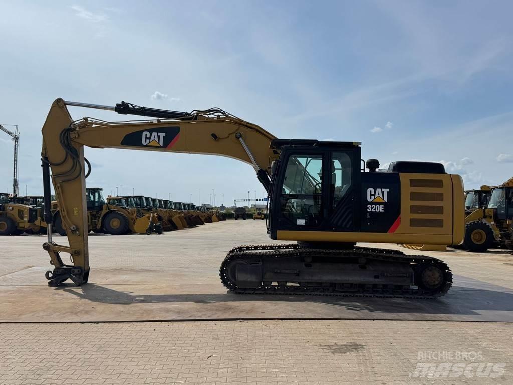 CAT 320E 履带挖掘机