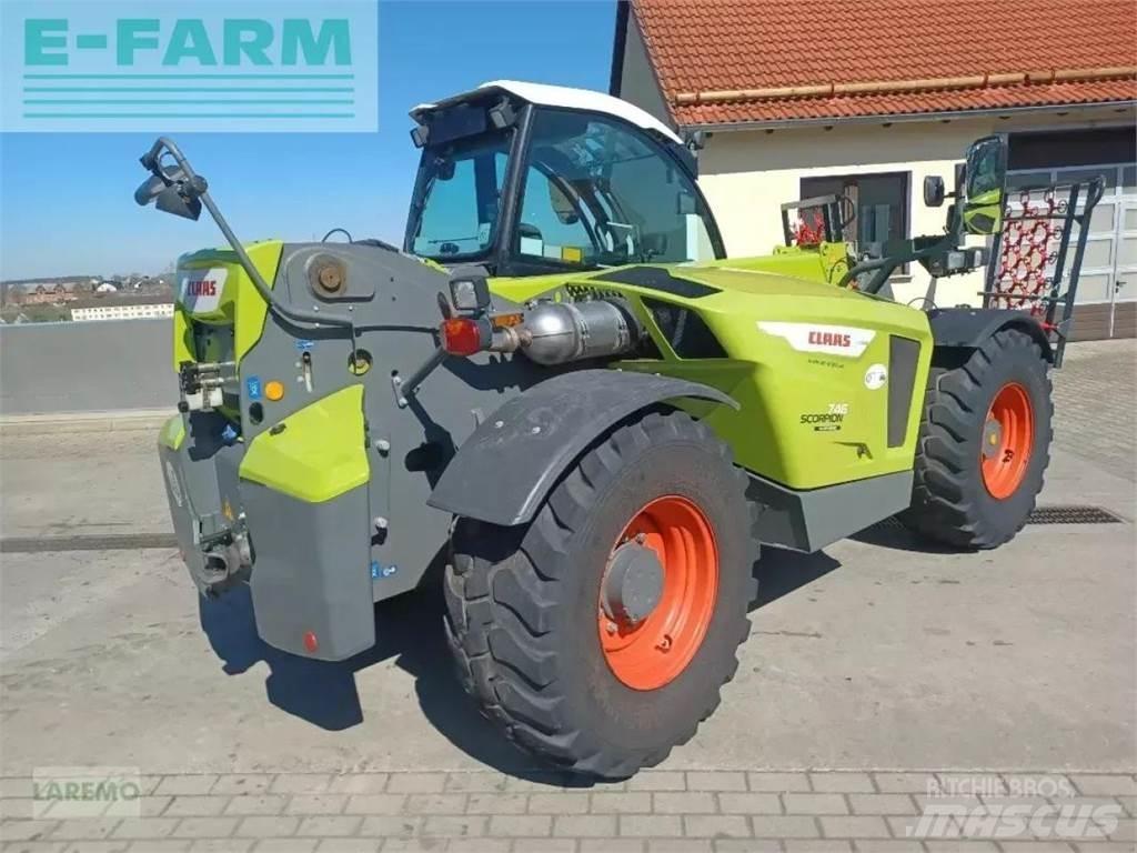 CLAAS scorpion 746 电动叉车