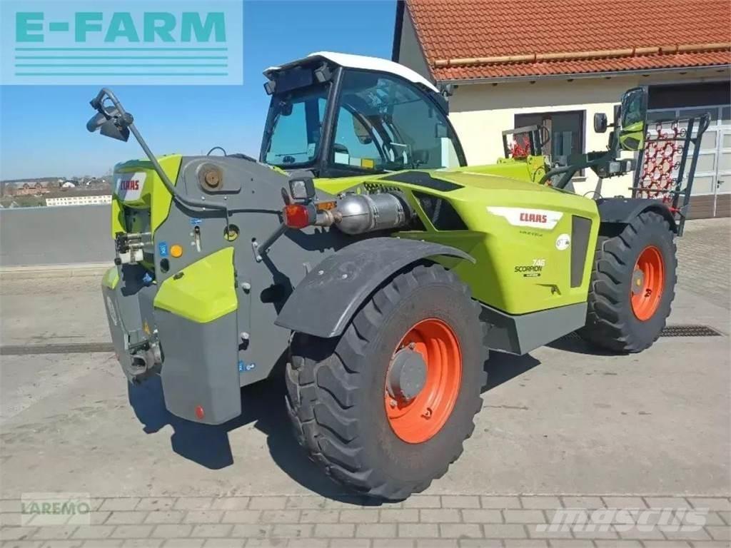 CLAAS scorpion 746 电动叉车
