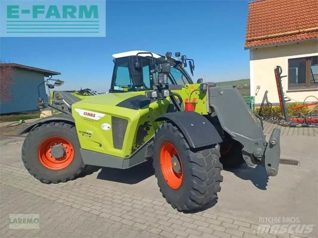 CLAAS scorpion 746 电动叉车