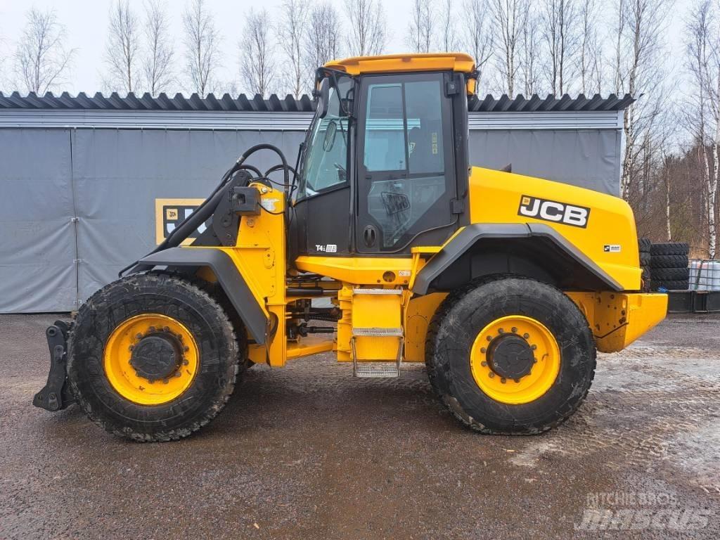 JCB 417 HT 轮式装载机