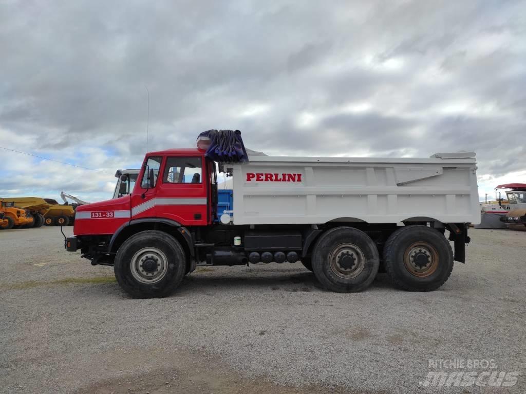 Perlini 131.33D2/C1 其他货车